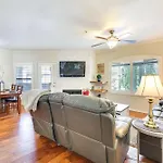 Family Scottsdale Condo Access To Pool And Hot Tub