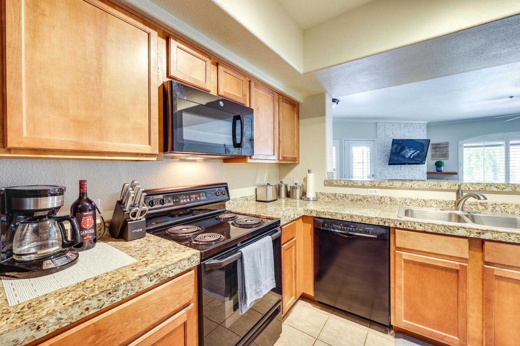 Family Access To Pool And Hot Tub Scottsdale